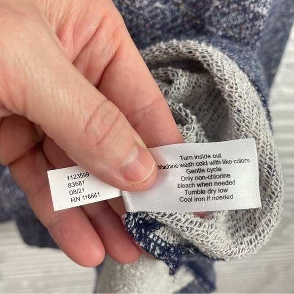 Lane Bryant Knit Tunic Relaxed Fit Hi-Lo Hem Heather Blue W/Metallic Size 22/24 - Picture 13 of 14